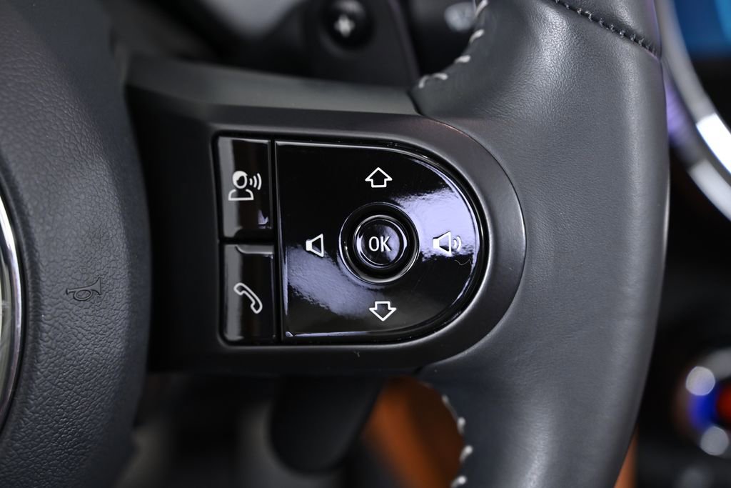 Certified 2023 MINI Cooper S image 13