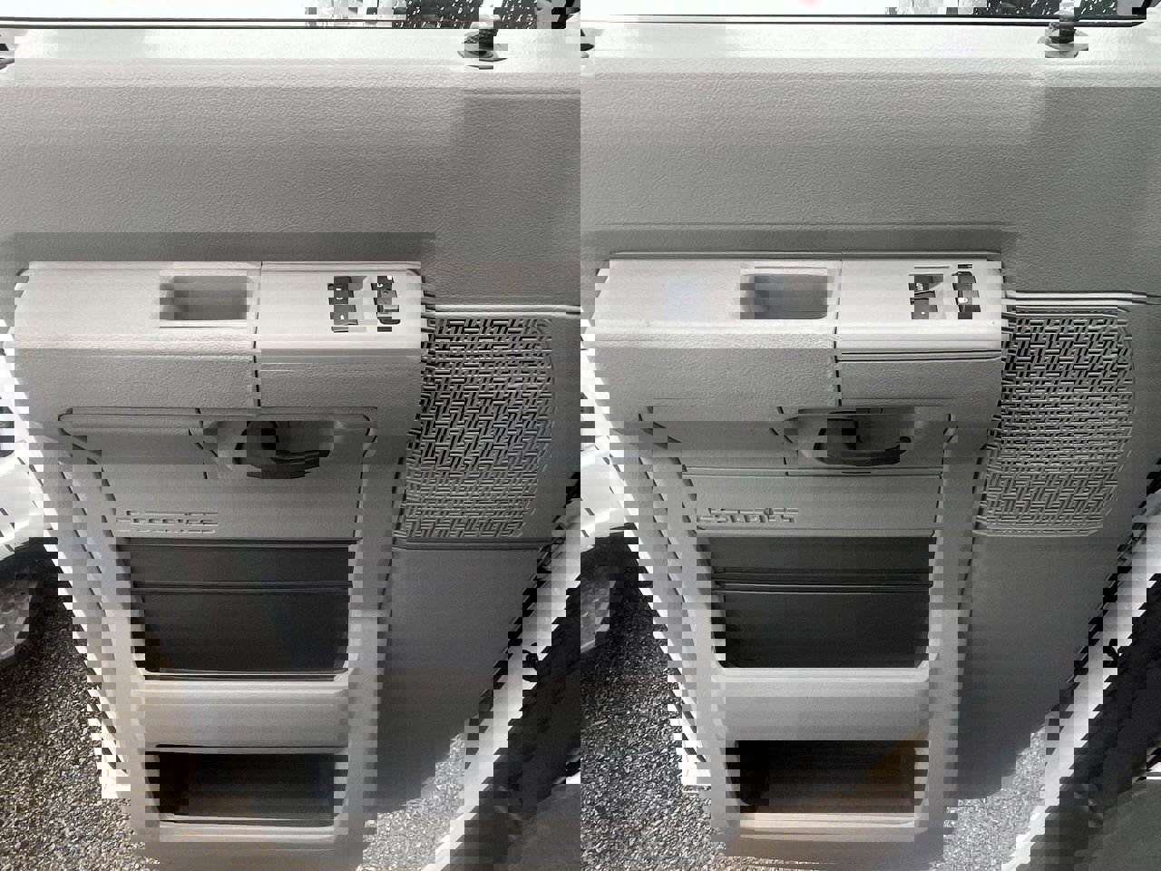 New 2026 Ford E-350 and Econoline 350 Super Duty w/ Power Equipment Group image 18