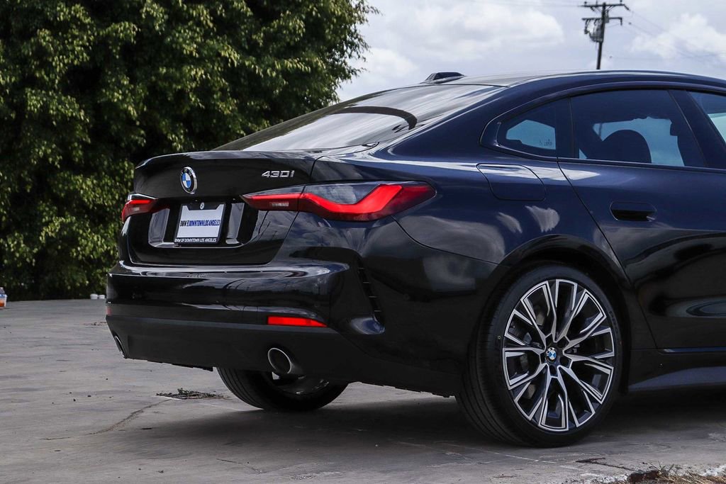 Used 2023 BMW 430i Gran Coupe w/ Premium Package RWD image 11