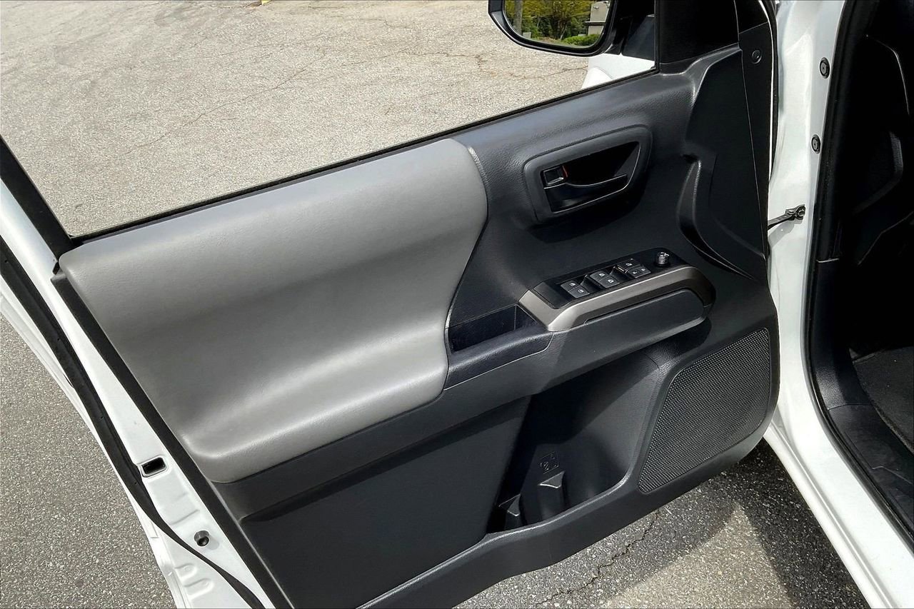 Used 2023 Toyota Tacoma SR5 RWD image 26