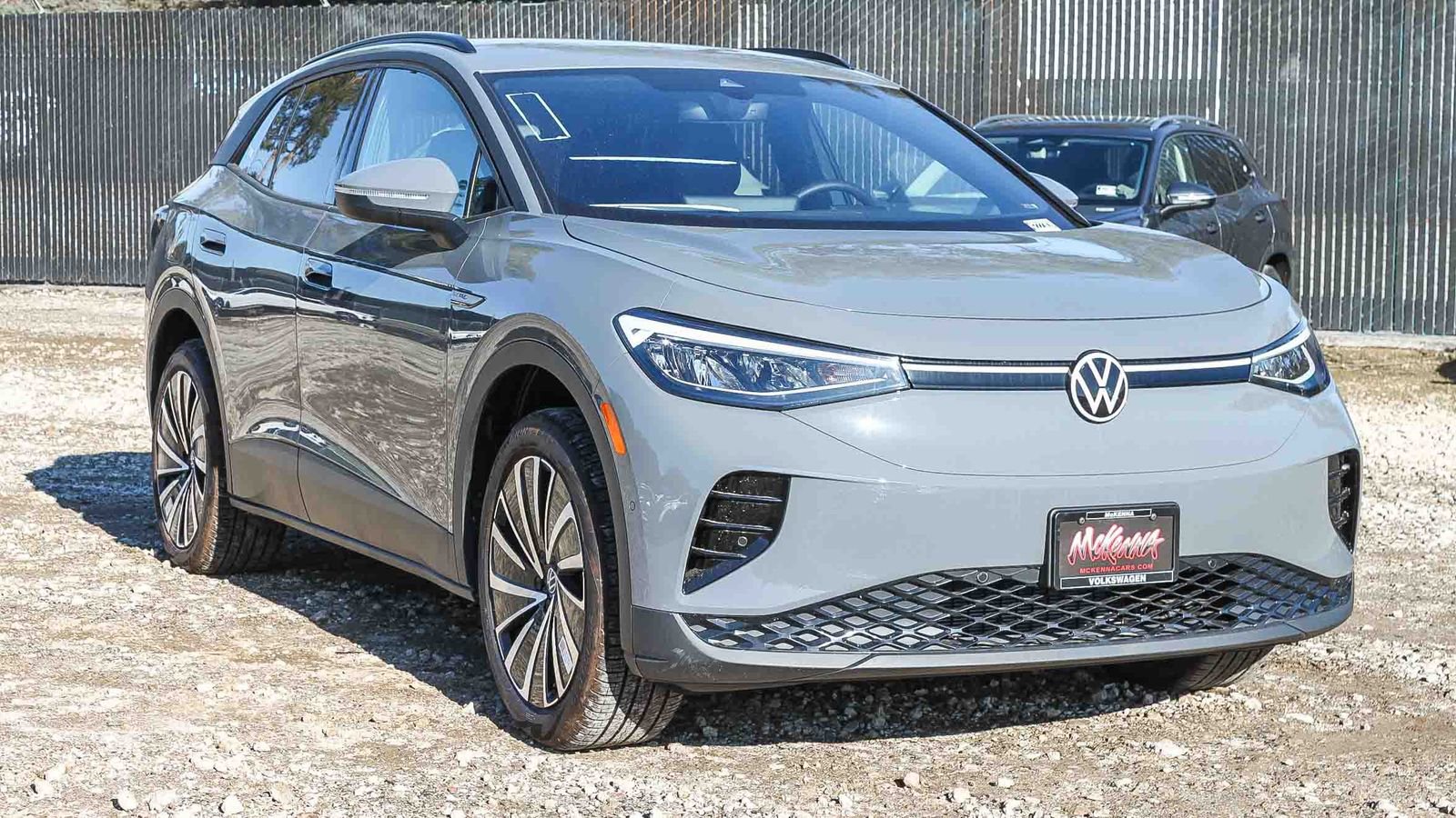 New 2025 Volkswagen ID.4 Pro AWD/4WD image 3