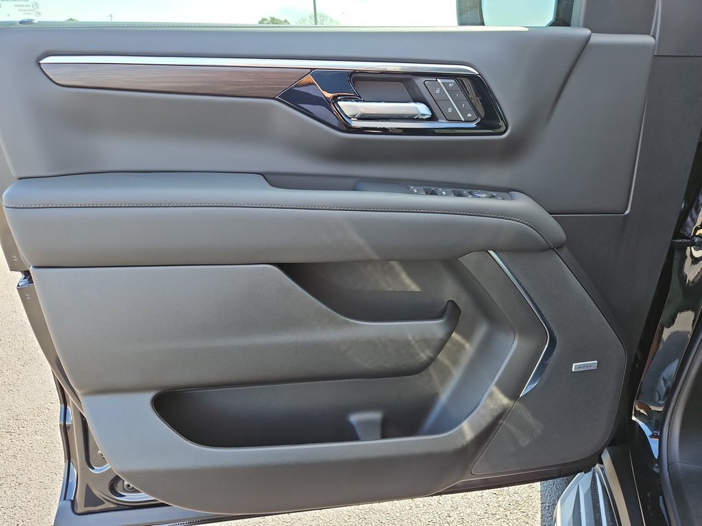 New 2026 Chevrolet Tahoe LT w/ Comfort Package RWD image 14