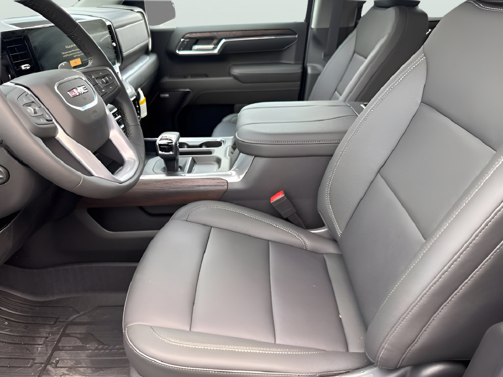 New 2026 GMC Sierra 1500 SLT w/ SLT Convenience Package RWD image 9