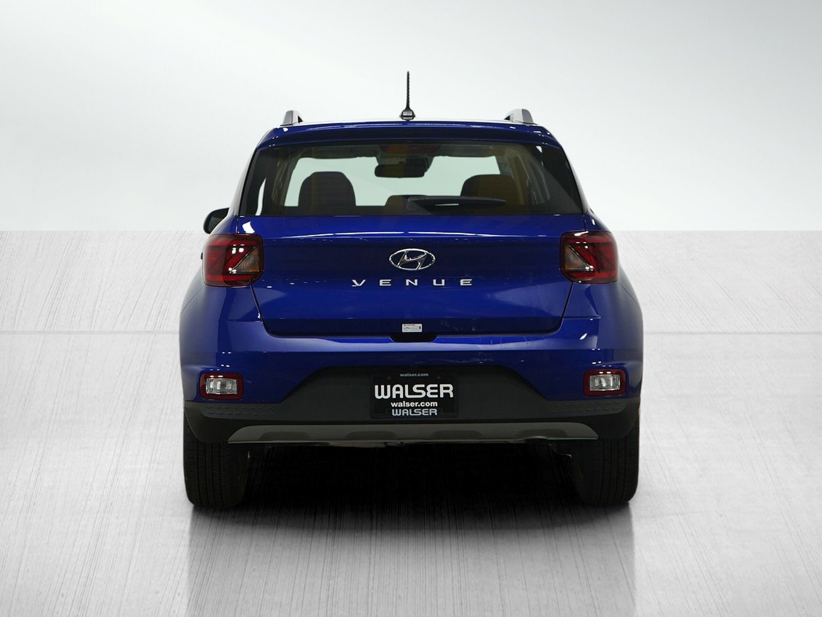 Certified 2025 Hyundai Venue SEL image 4