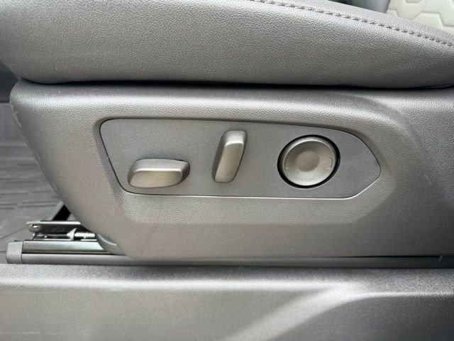 New 2026 Chevrolet Silverado 2500 ZR2 image 20