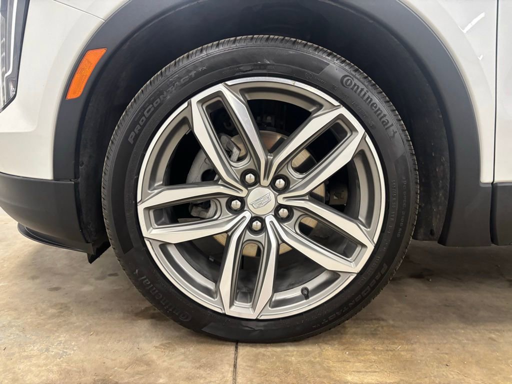 Used 2023 Cadillac XT4 Sport FWD image 10
