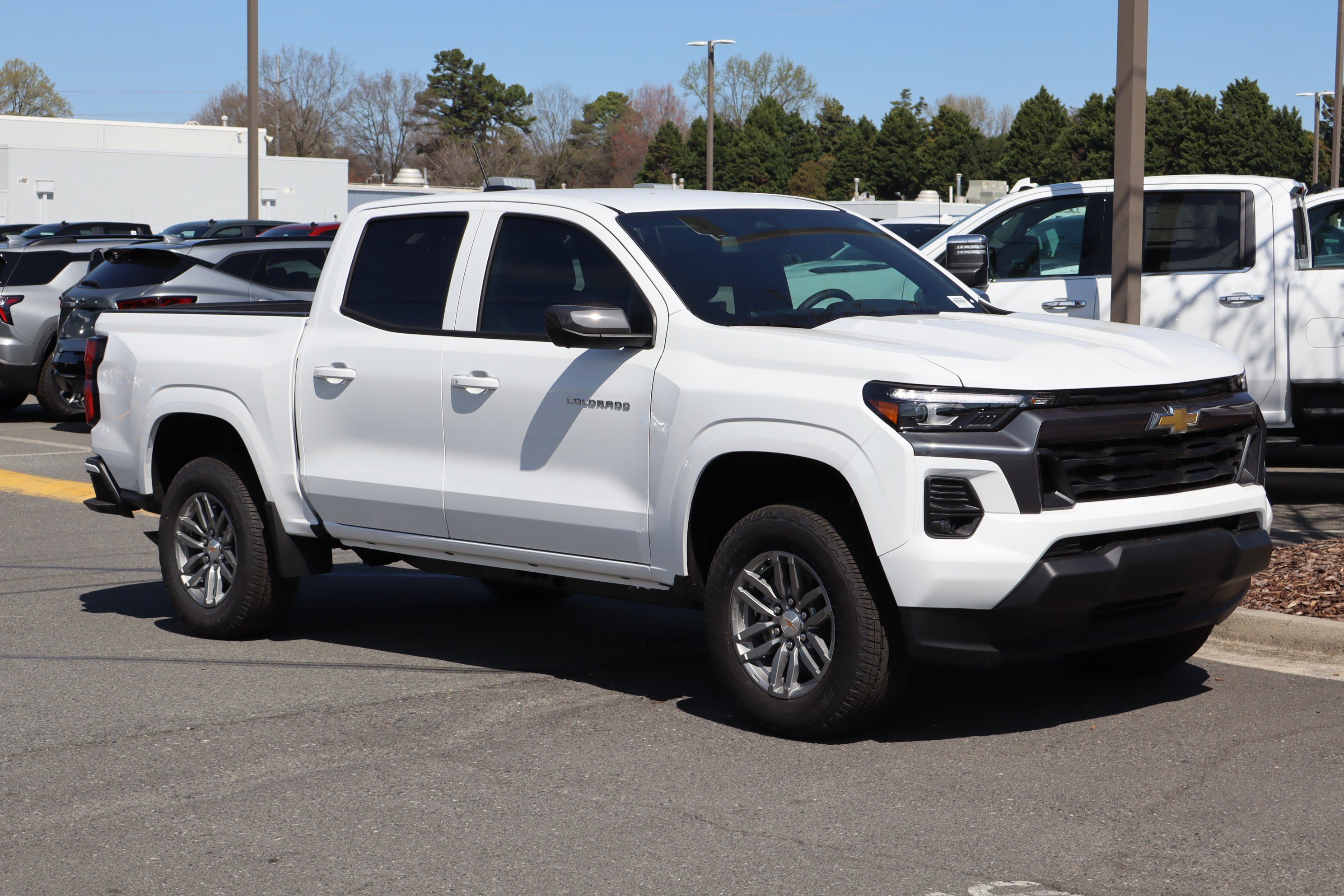 New 2026 Chevrolet Colorado LT w/ LT Convenience Package RWD image 2