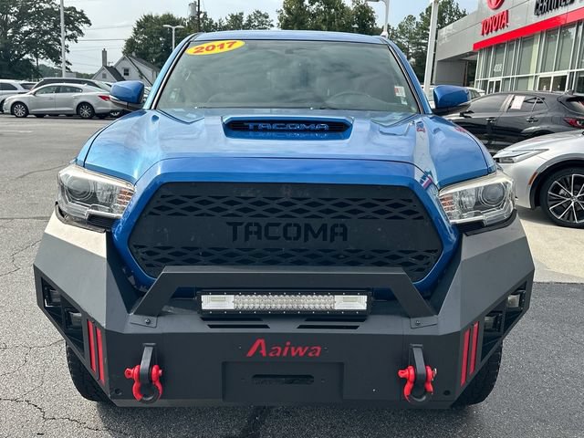 Used 2017 Toyota Tacoma TRD Sport w/ Tow Package (A/T) AWD/4WD image 9