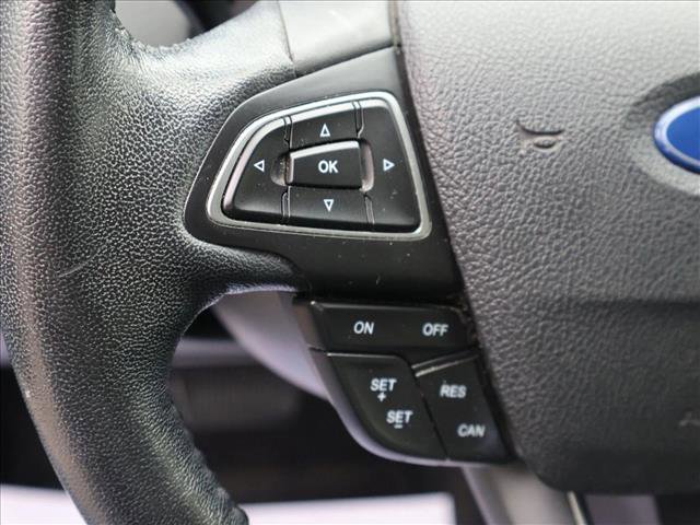 Used 2015 Ford Focus SE w/ Equipment Group 201A FWD image 14