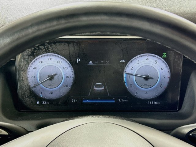 Certified 2022 Hyundai Santa Cruz Limited AWD/4WD image 16