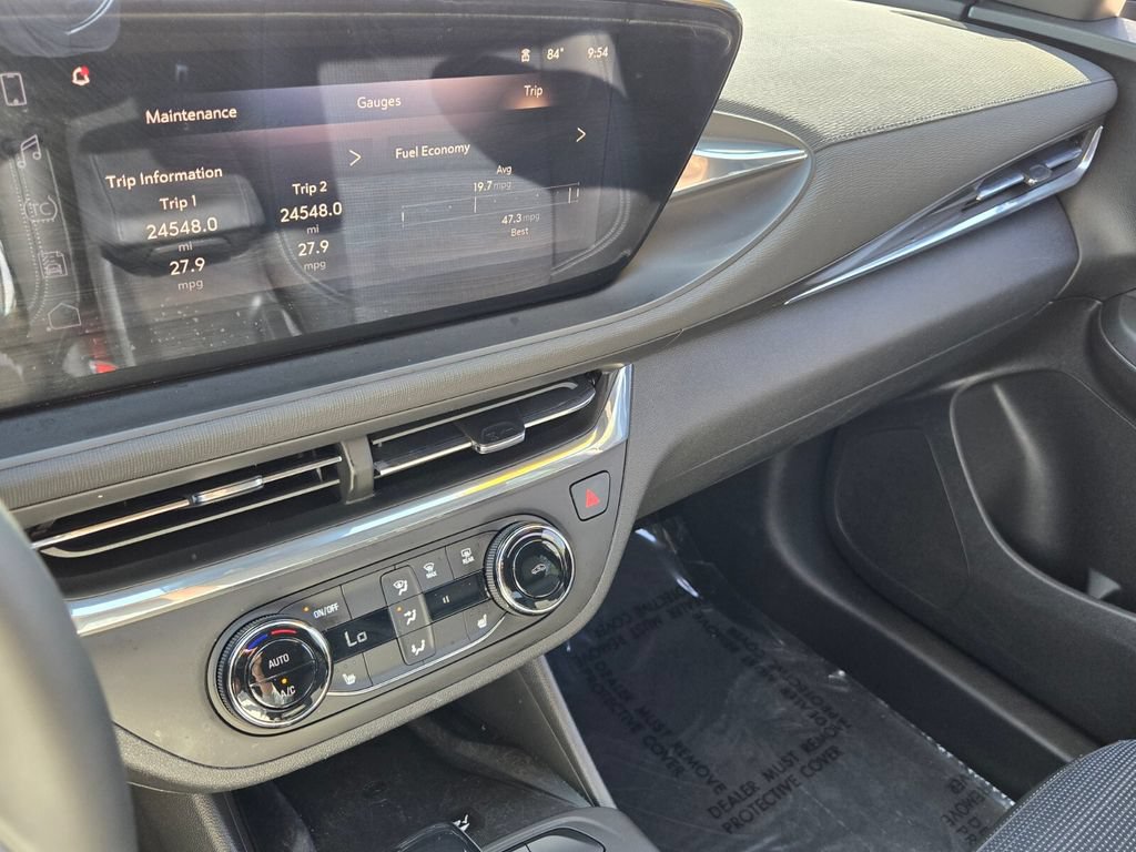 Used 2025 Buick Envista Preferred w/ Convenience I Package FWD image 21