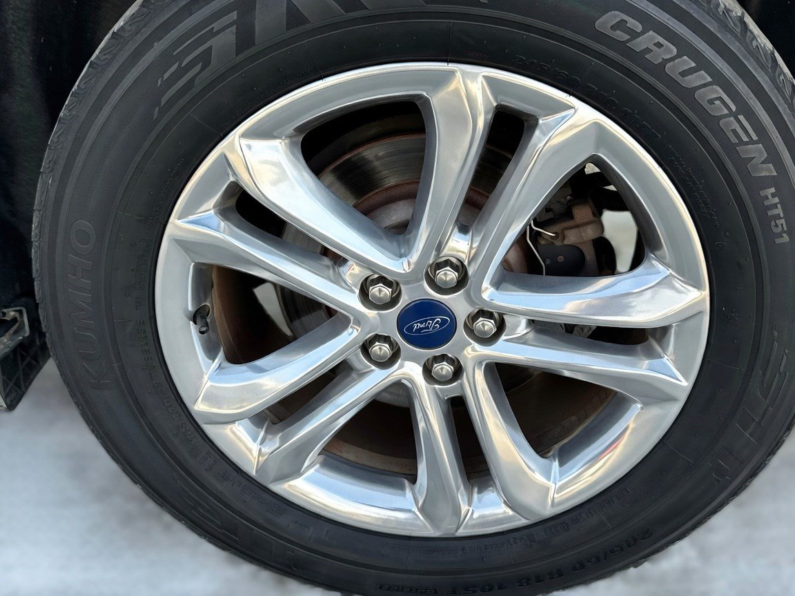 Used 2016 Ford Edge SEL w/ Equipment Group 201A FWD image 20