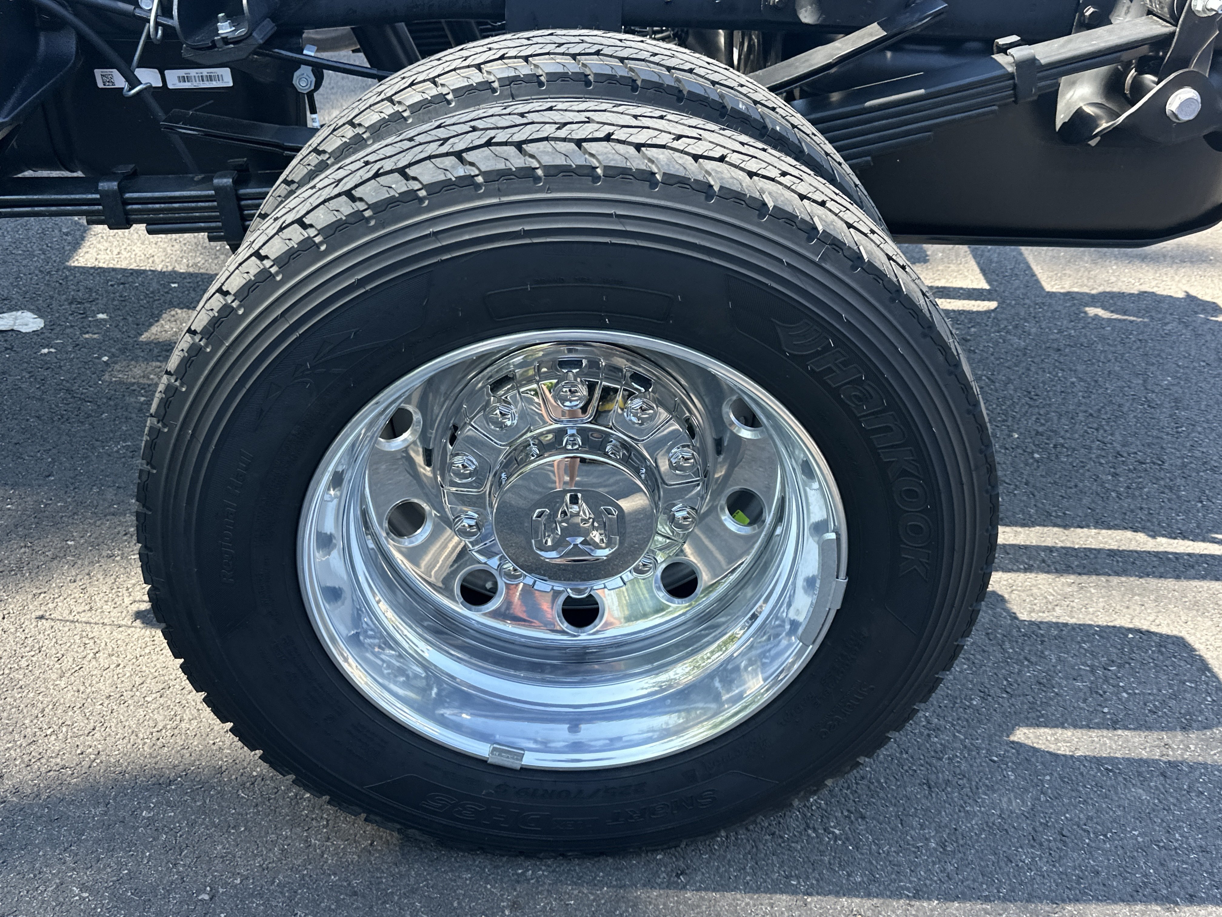 New 2026 RAM 5500 4x4 Regular Cab image 32
