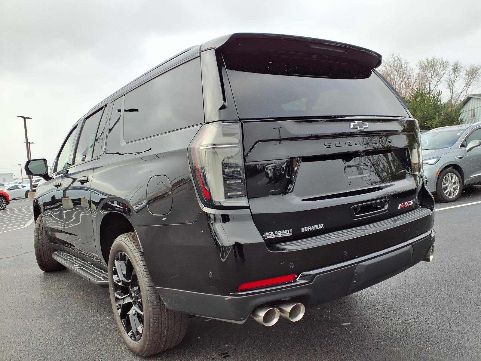 Used 2026 Chevrolet Suburban RST w/ Comfort Package image 30