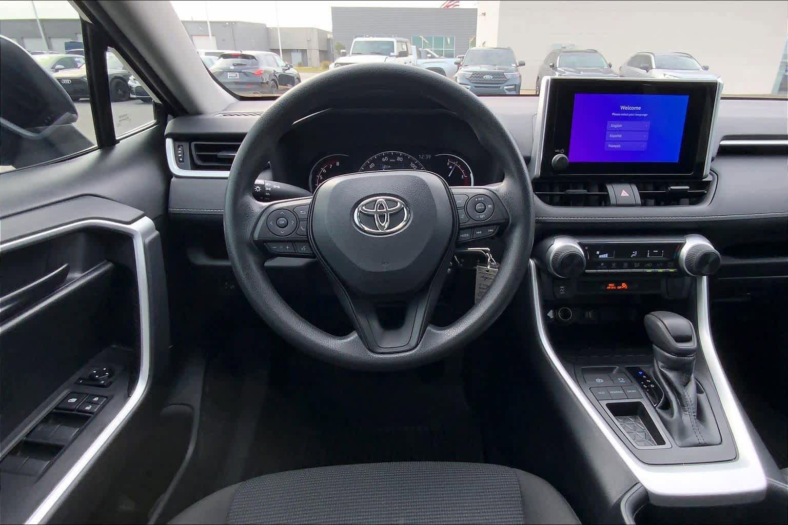 Used 2023 Toyota RAV4 LE FWD image 6