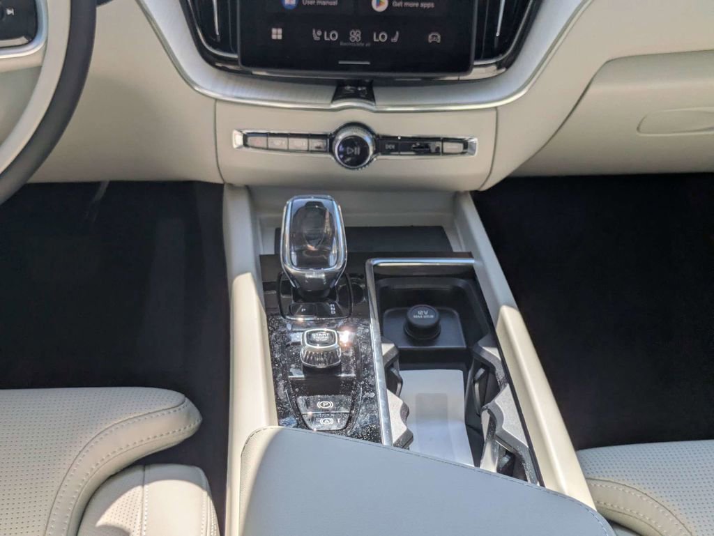 New 2026 Volvo XC60 B5 Ultra w/ Climate Package AWD/4WD image 20