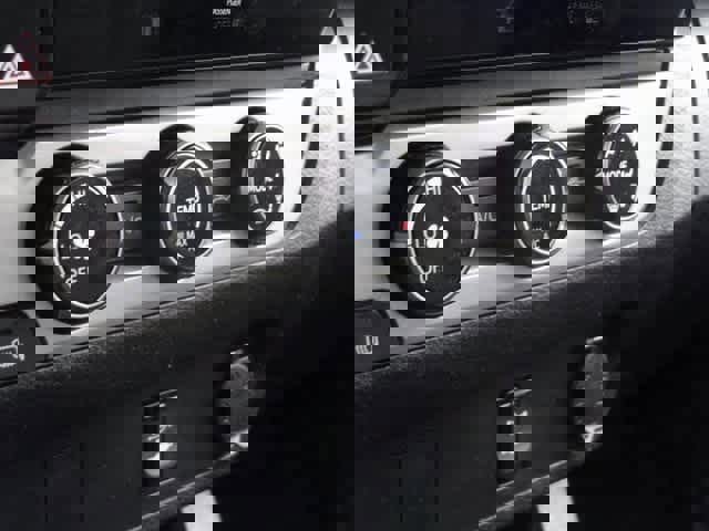 Used 2016 Toyota Tacoma SR5 w/ SR5 Appearance Package (SN) image 14