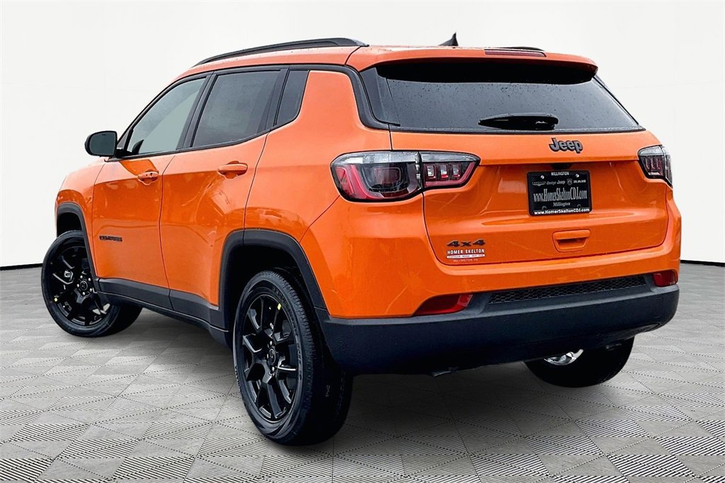 New 2026 Jeep Compass Latitude image 3