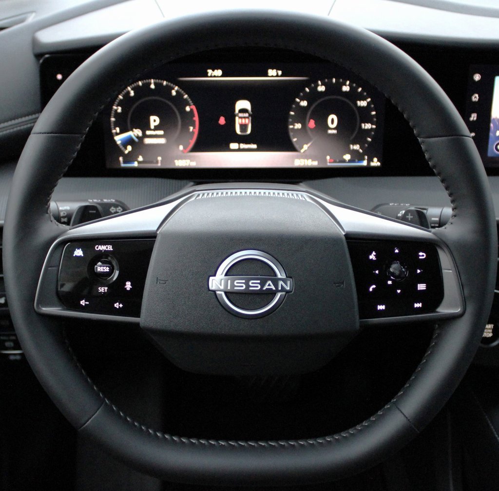 Certified 2025 Nissan Murano SV image 31