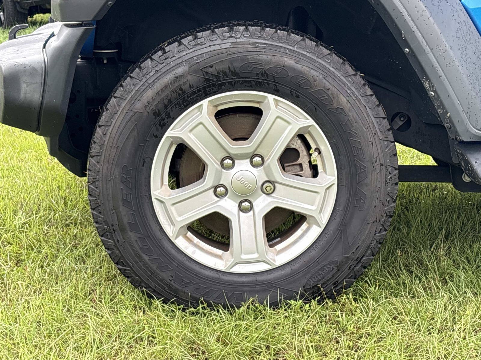 Certified 2022 Jeep Wrangler Unlimited Sport AWD/4WD image 10