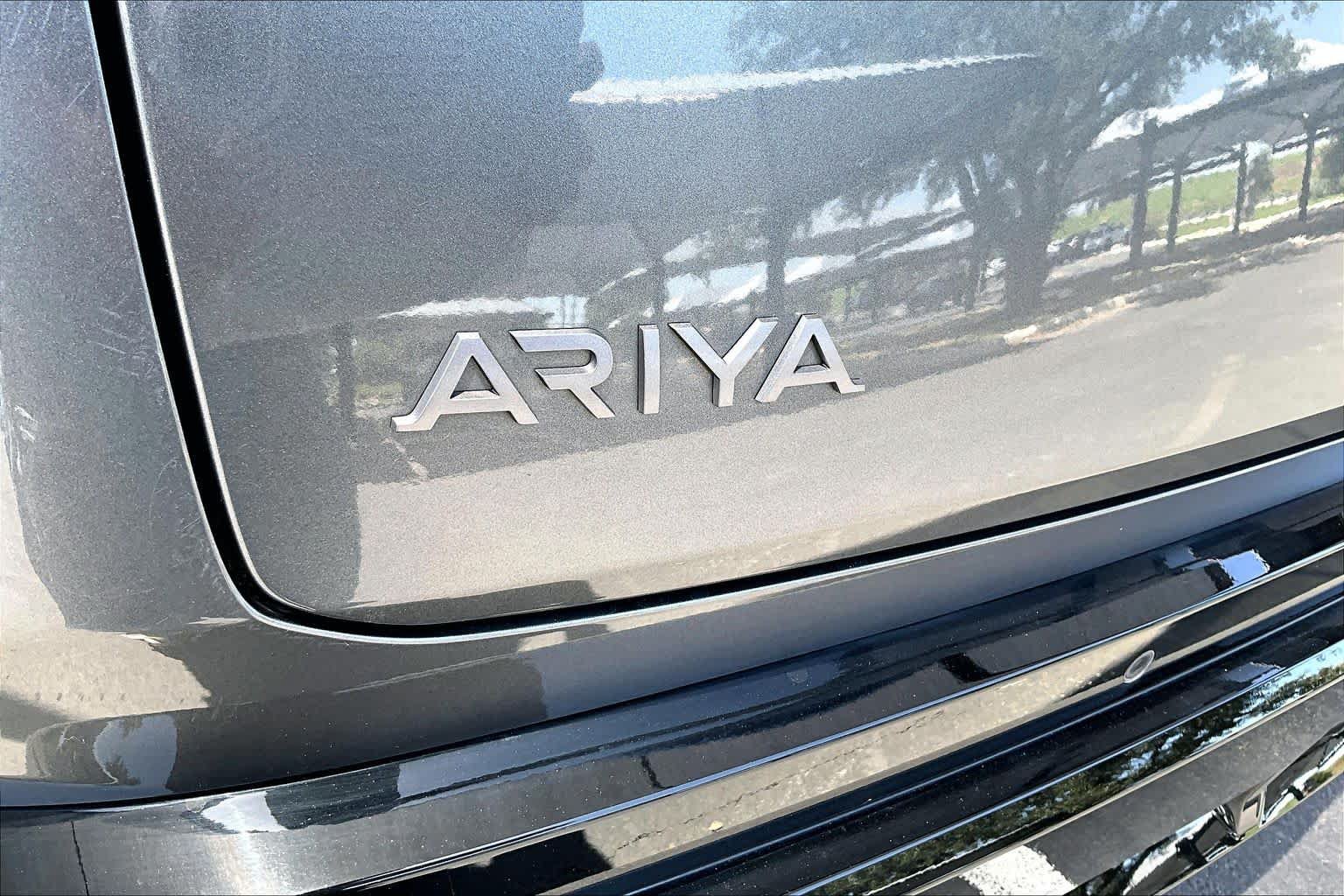 Used 2023 Nissan Ariya FWD image 9
