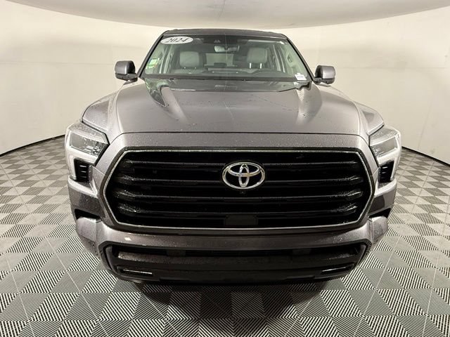 Used 2024 Toyota Sequoia SR5 w/ SR5 Premium Package AWD/4WD image 10