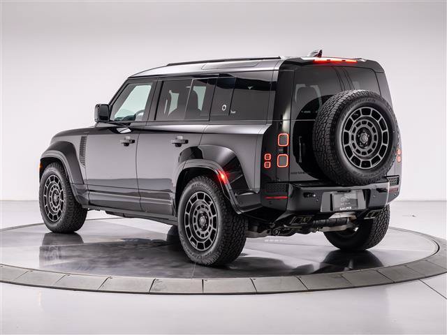 New 2026 Land Rover Defender 110 OCTA AWD/4WD image 3