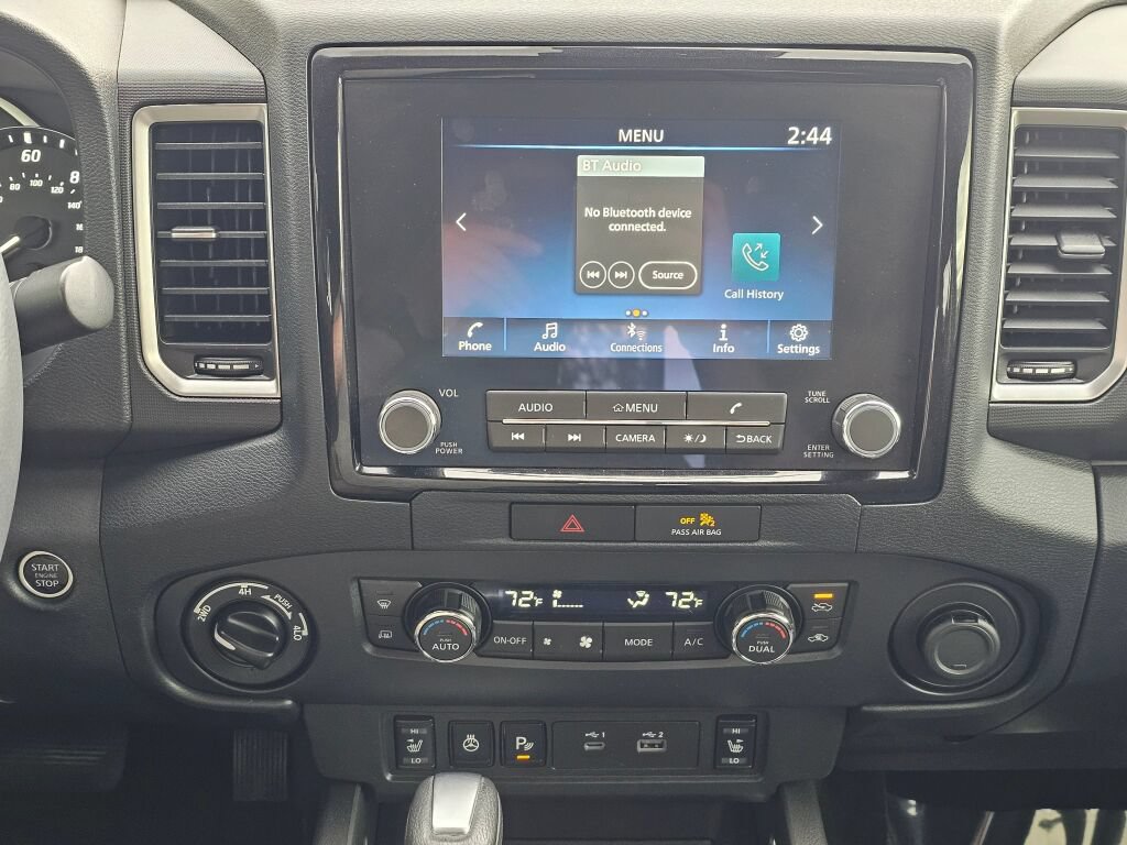 Used 2022 Nissan Frontier SV AWD/4WD image 13