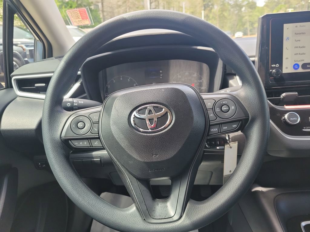 Certified 2025 Toyota Corolla LE FWD image 21