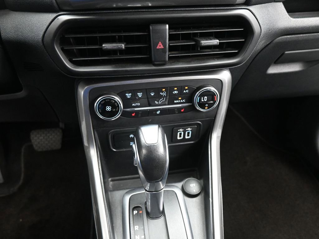 Certified 2020 Ford EcoSport SES image 16