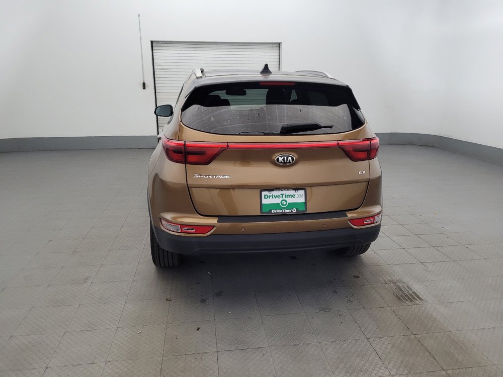 Used 2017 Kia Sportage EX w/ EX Technology Package AWD/4WD image 6