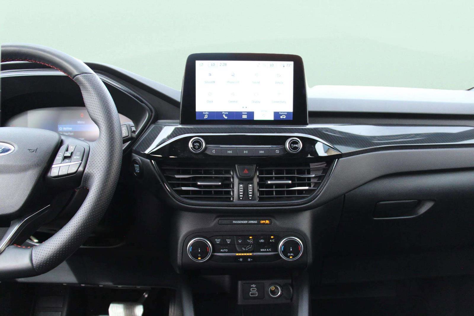 Used 2025 Ford Escape ST-Line image 17