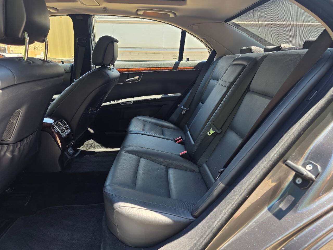 Used 2011 Mercedes-Benz S 550 w/ Sport Pkg Plus One image 33