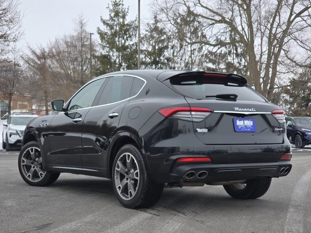 Used 2023 Maserati Levante Modena AWD/4WD image 12