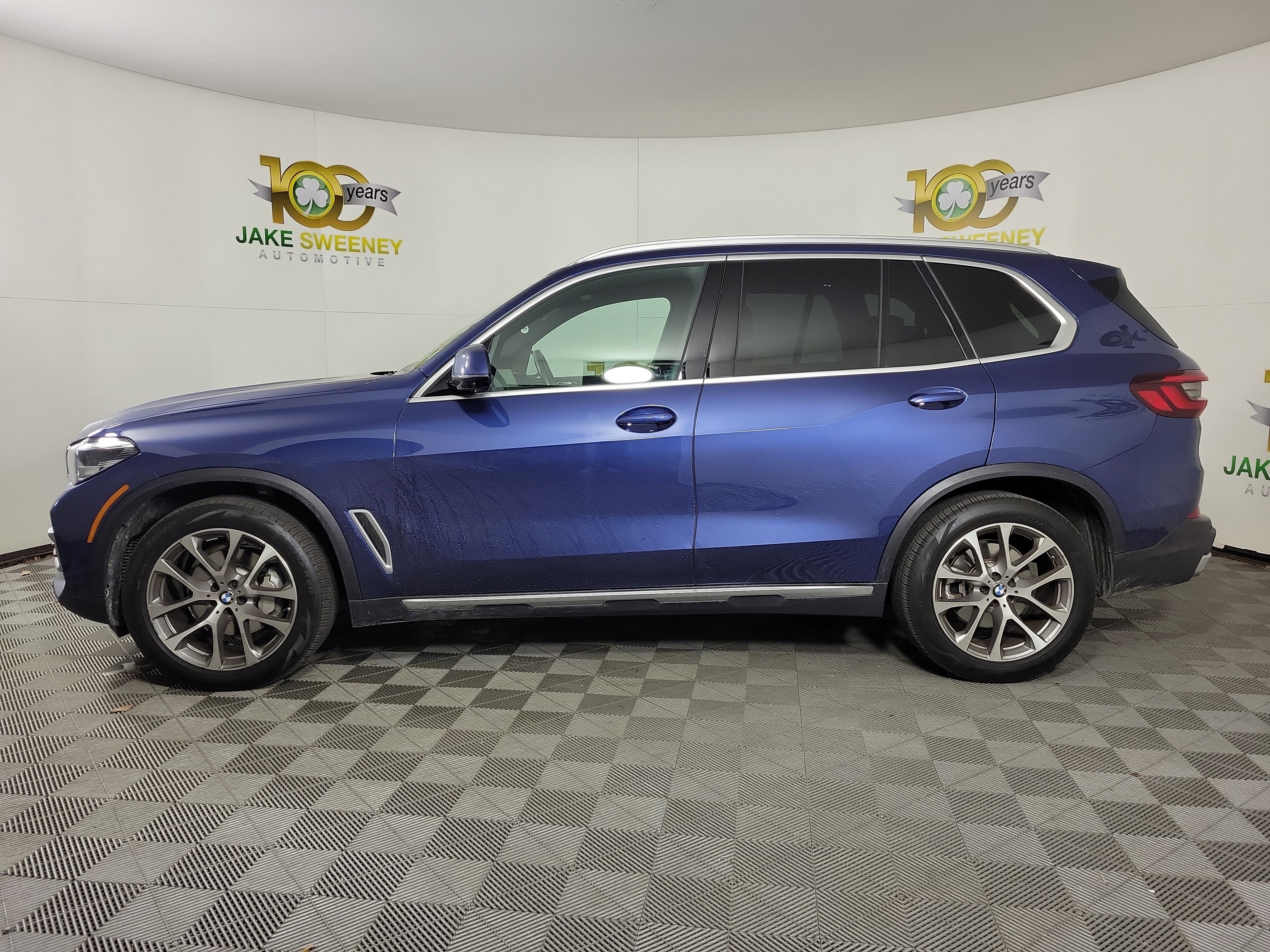 Certified 2023 BMW X5 xDrive40i image 2
