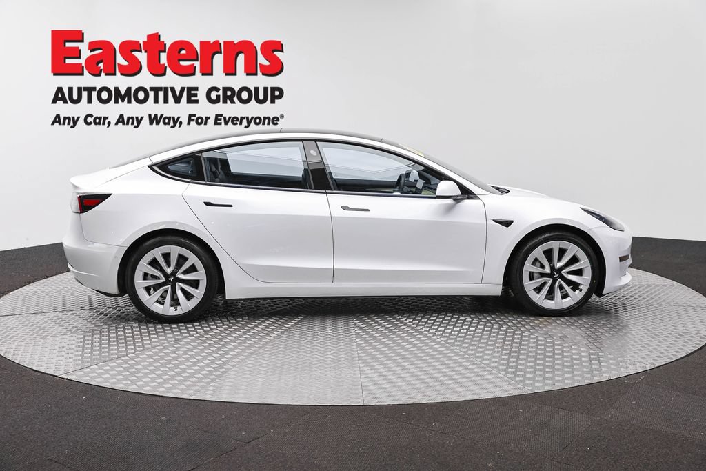 Used 2021 Tesla Model 3 Standard Range Plus RWD image 4