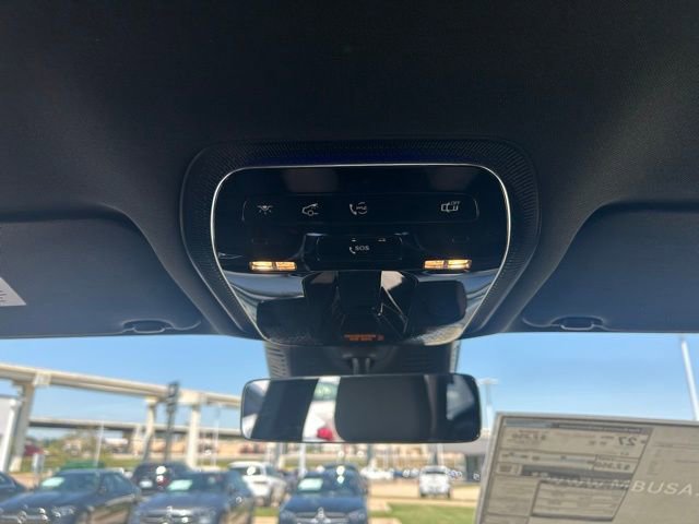 Used 2025 Mercedes-Benz GLC 300 image 32