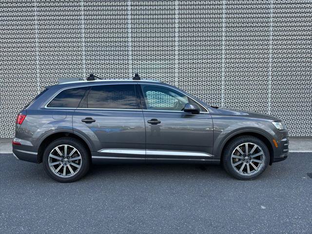 Used 2018 Audi Q7 3.0T Premium Plus AWD/4WD image 2