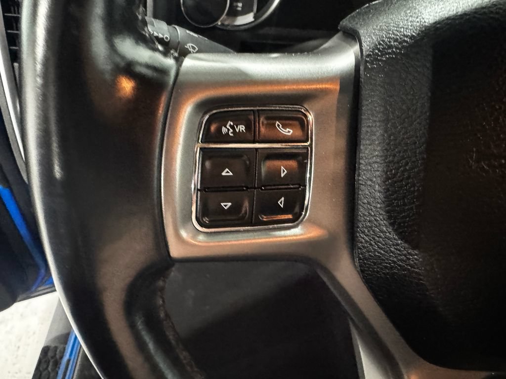 Used 2022 RAM 1500 Warlock AWD/4WD image 6