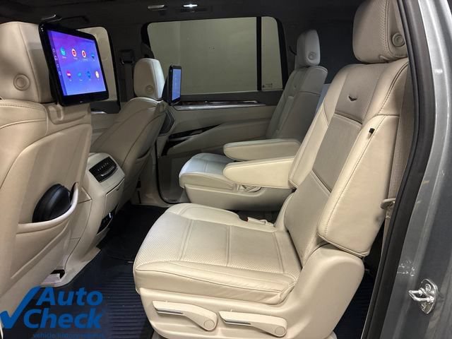 Used 2025 Cadillac Escalade ESV Sport Platinum w/ LPO, Floor Liner Package AWD/4WD image 27