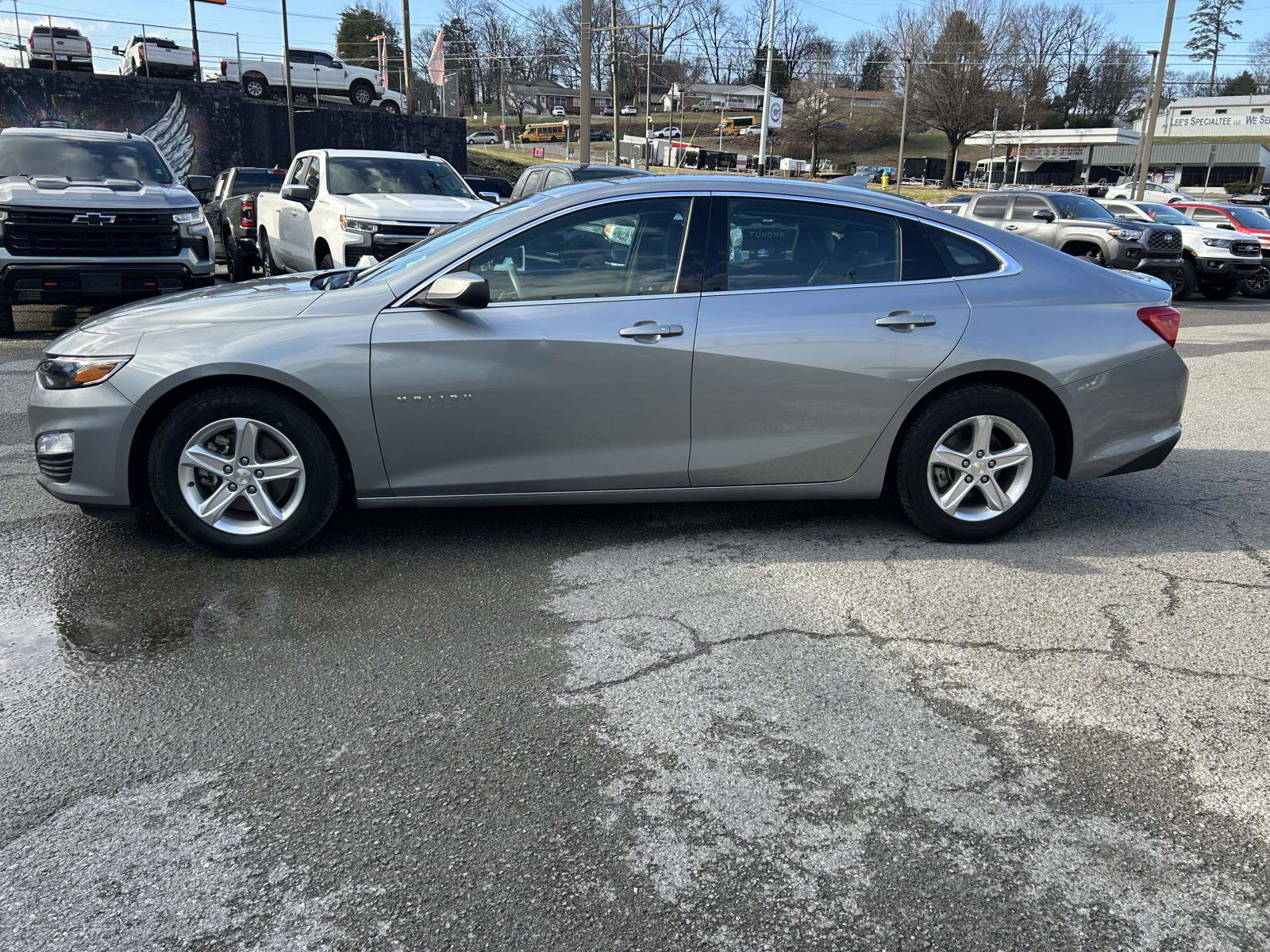 Used 2024 Chevrolet Malibu LT image 6