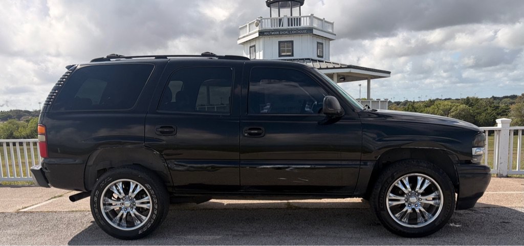Used 2003 Chevrolet Tahoe LS RWD image 4