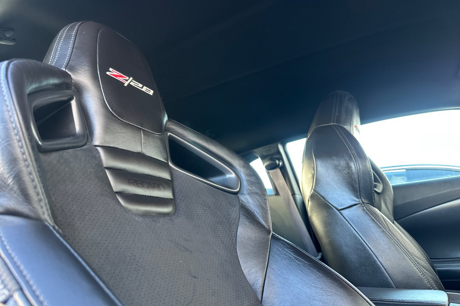 Used 2015 Chevrolet Camaro Z/28 image 19