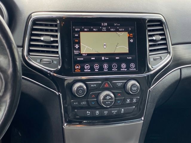 Used 2022 Jeep Grand Cherokee Limited w/ Trailer Tow Group IV image 9