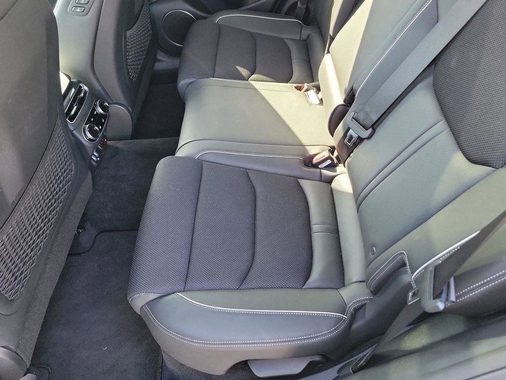 Used 2025 Genesis GV70 2.5T Sport Prestige w/ Sport Prestige Package image 29