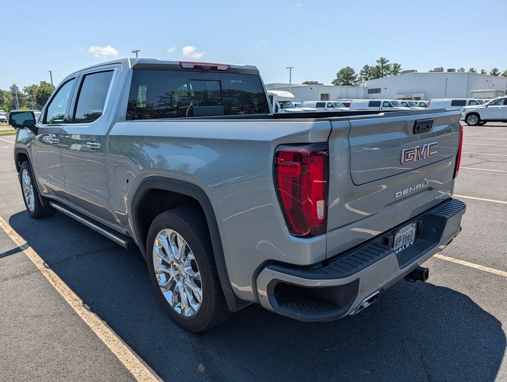 Used 2024 GMC Sierra 1500 Denali w/ Denali Reserve Package AWD/4WD image 24