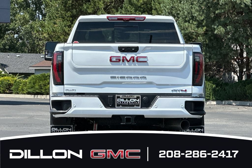 New 2026 GMC Sierra 2500 AT4 w/ AT4 Premium Plus Package AWD/4WD image 8