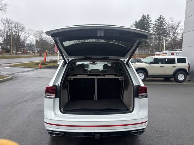 Used 2024 Volkswagen Atlas SEL Premium R-Line image 8