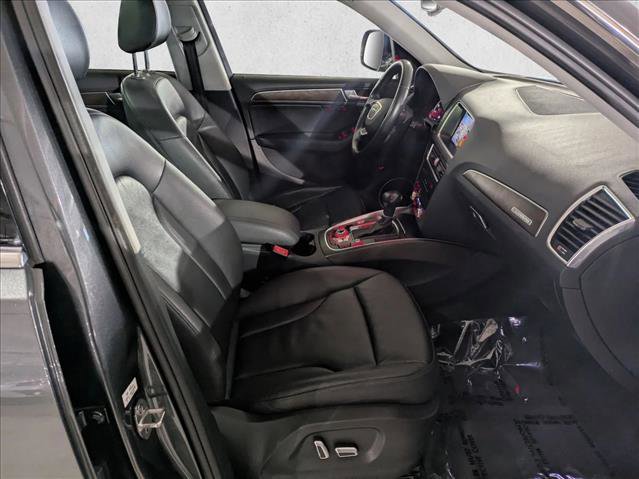 Used 2017 Audi Q5 2.0T Premium Plus w/ Technology Package image 22