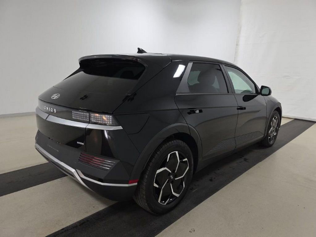 Used 2023 Hyundai Ioniq 5 SEL AWD/4WD image 4